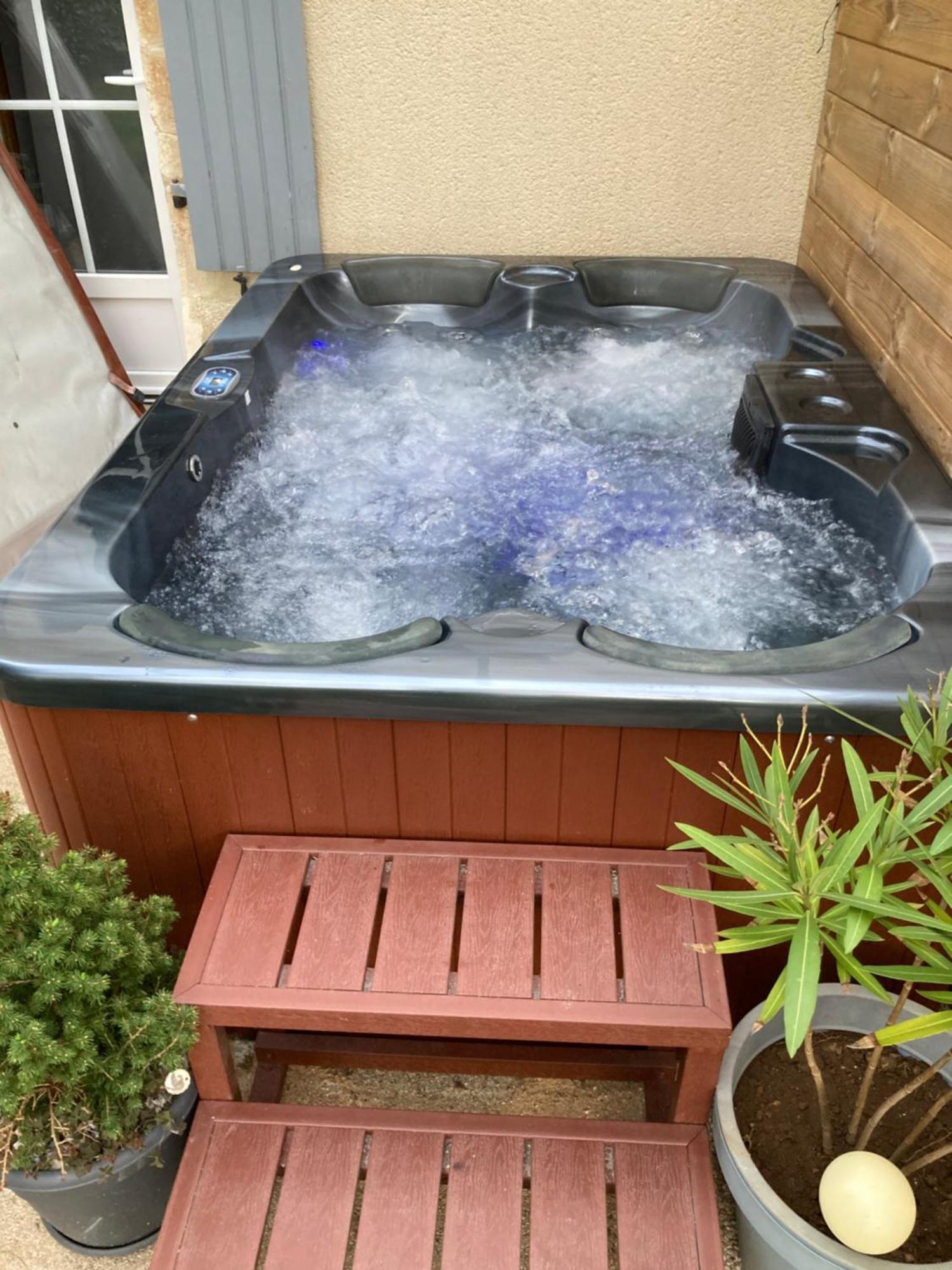 The Blue Lotus Gite And Spa Le Langon エクステリア 写真